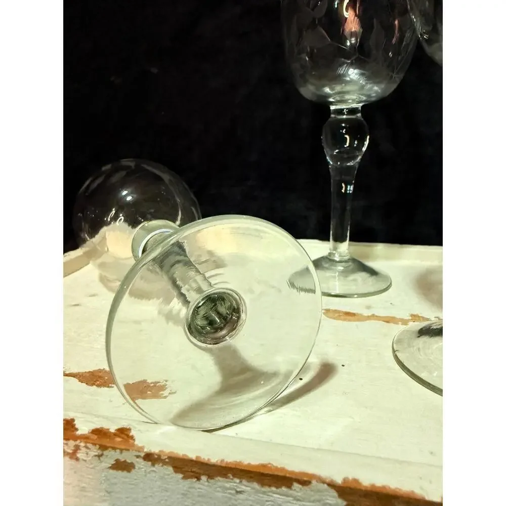 Set of 4 Vintage Etched Floral Wine Goblets Balloon Bowl Stemware